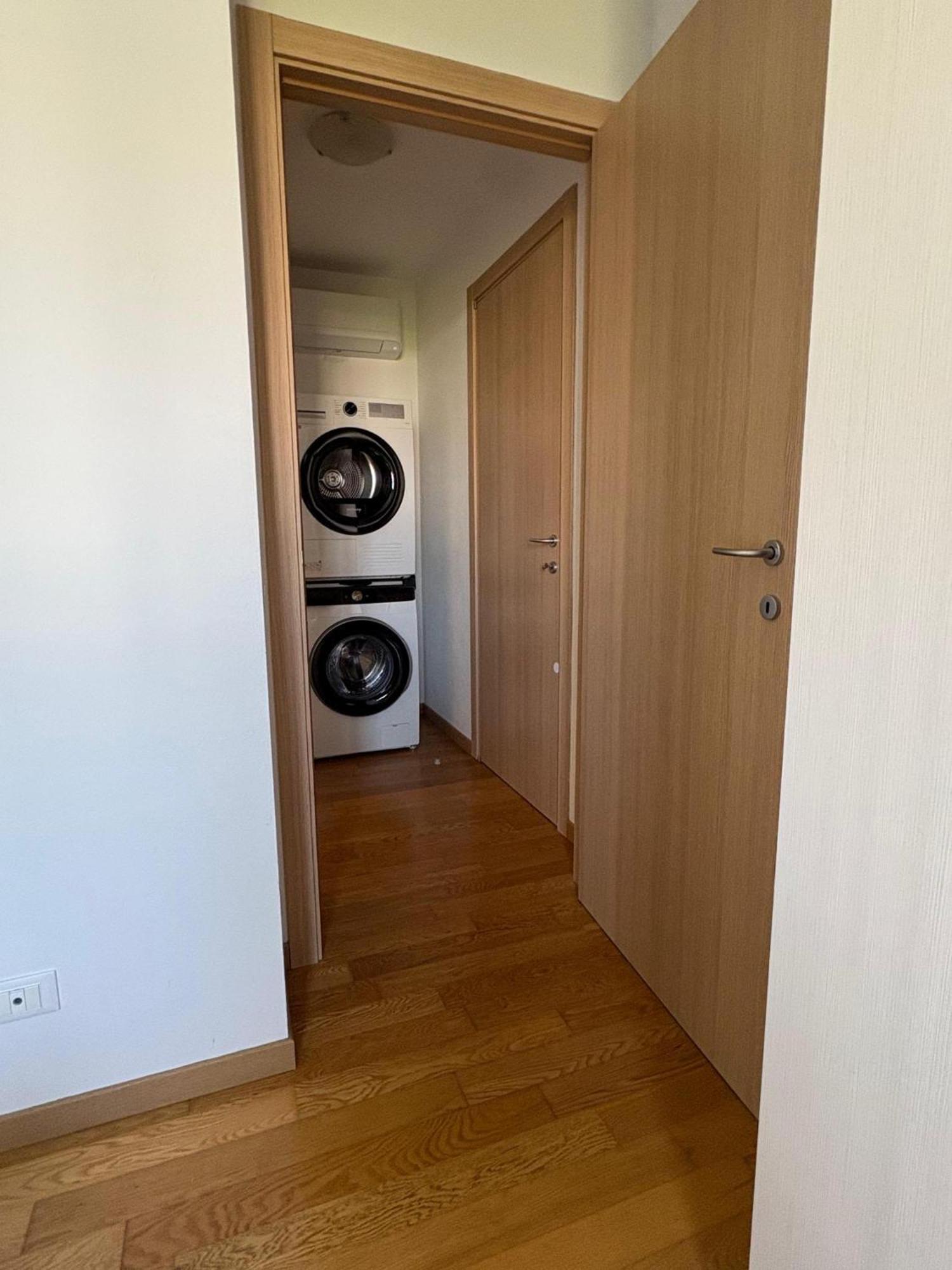 Crossroads Apartment Santa Maria la Longa Eksteriør billede